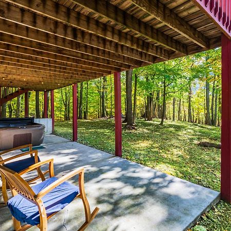 Hot Tub, Large Deck, Wifi, Fire Pit At Chalet Cabin Morton Grove Екстериор снимка